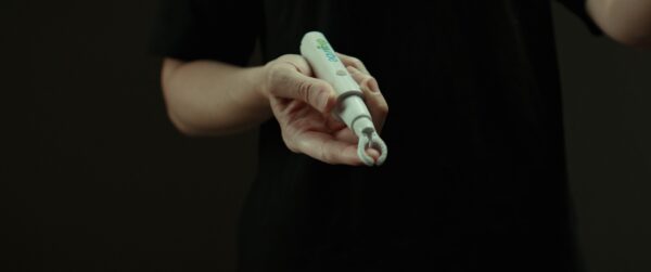 Digivibe Device to relieve injection Pain & Anxiety